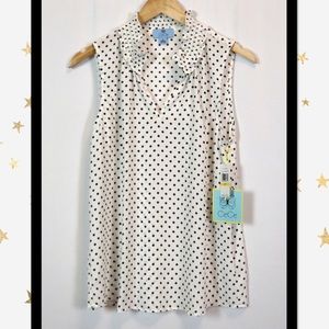 CeCe sleeveless top.